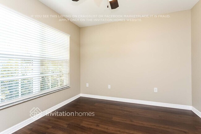 Building Photo - 5140 Layton Dr