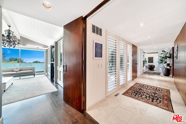 Building Photo - 11508 Thurston Cir