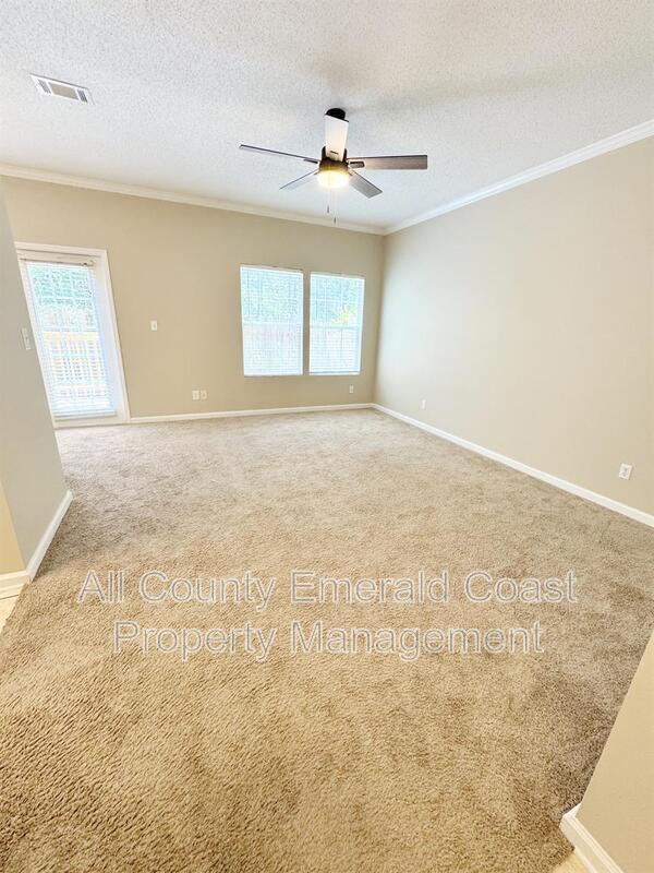 Building Photo - 732 E Mack Bayou Dr
