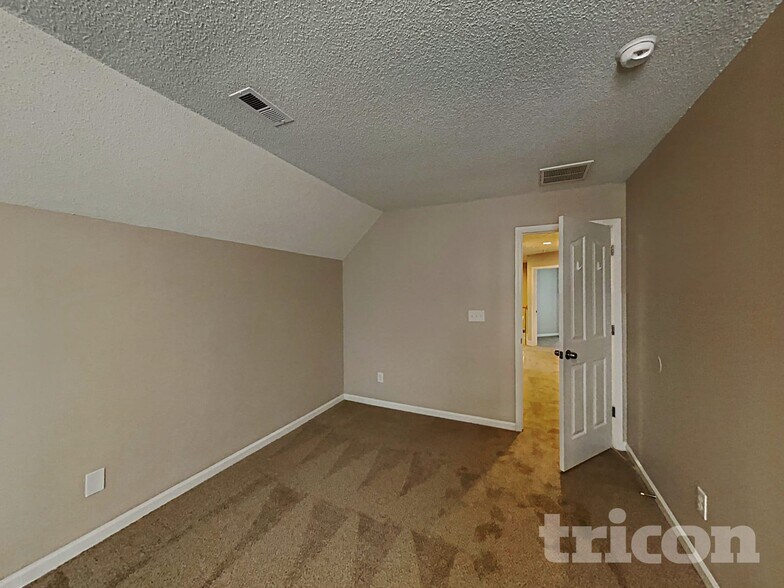 Building Photo - 9316 White Aspen Pl