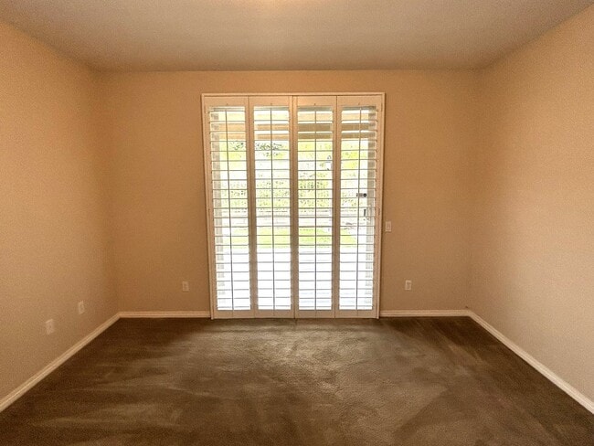 Building Photo - 3502 RAWLEY ST CORONA 92882 (5 BED / 3.5 B...