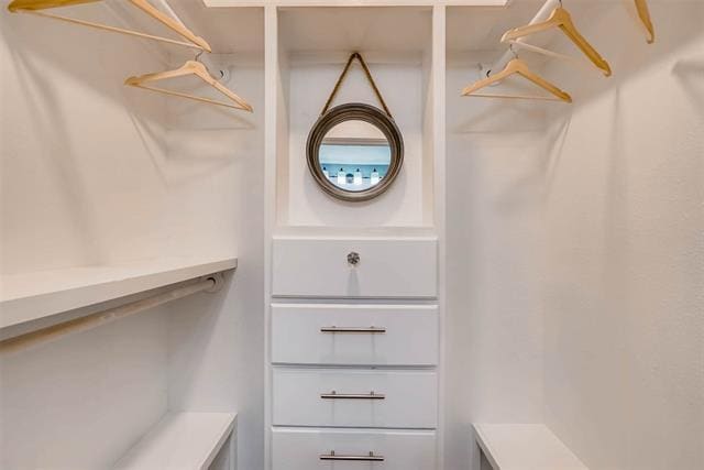 Building Photo - 1715 Pratt St