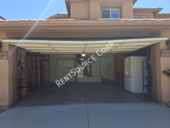 Building Photo - 30420 Yosemite Dr