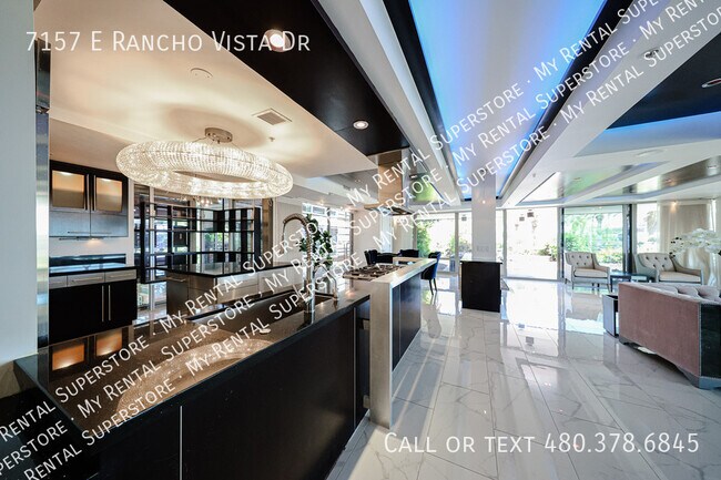 Building Photo - 7157 E Rancho Vista Dr