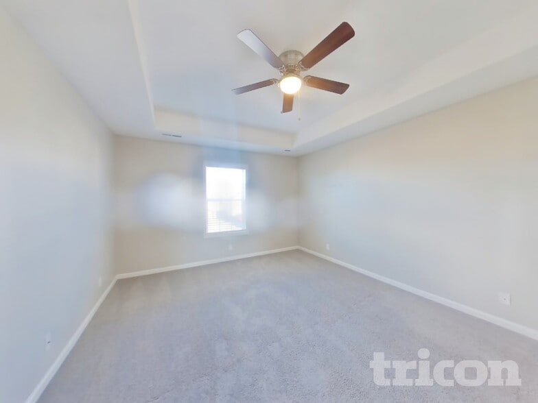 Building Photo - 1908 Sherman Court