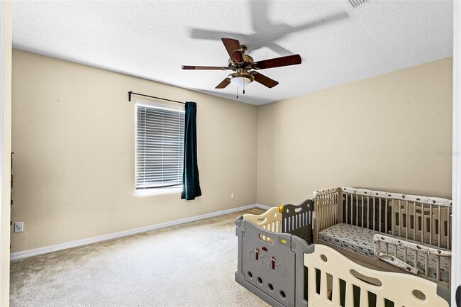 Building Photo - 4905 Legacy Oaks Dr