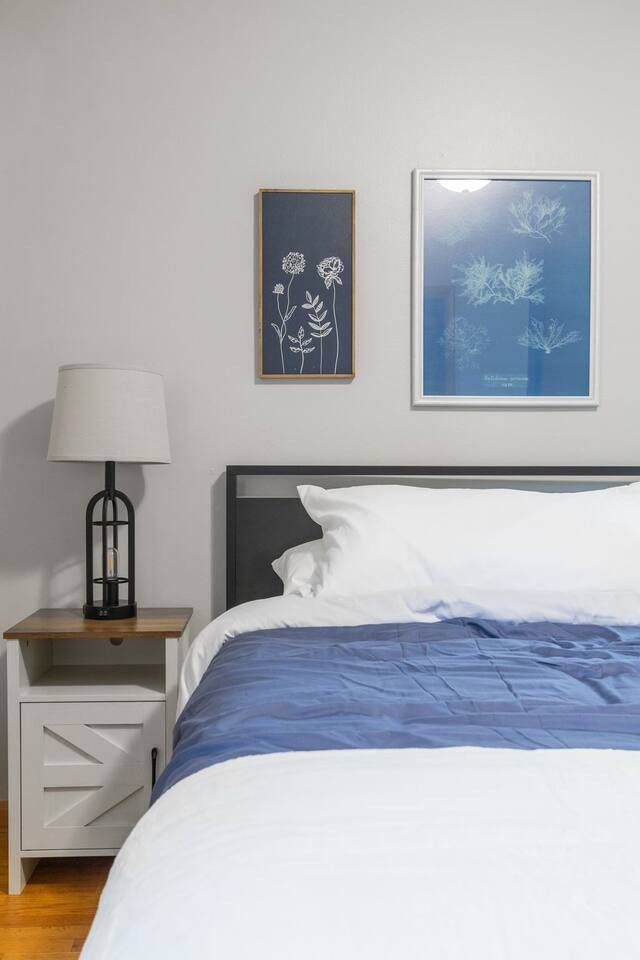 Building Photo - 1221 Kenwood St