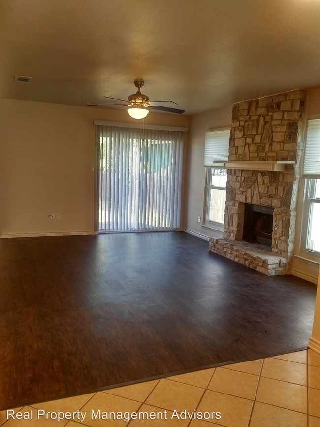 Building Photo - 5704 Emerald Forest Dr