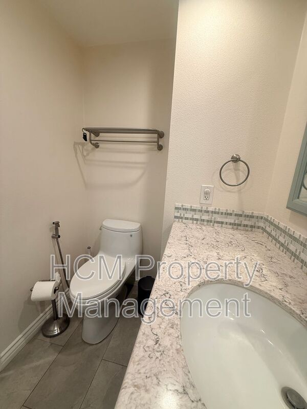 Building Photo - 16065 Mt Pico Ct
