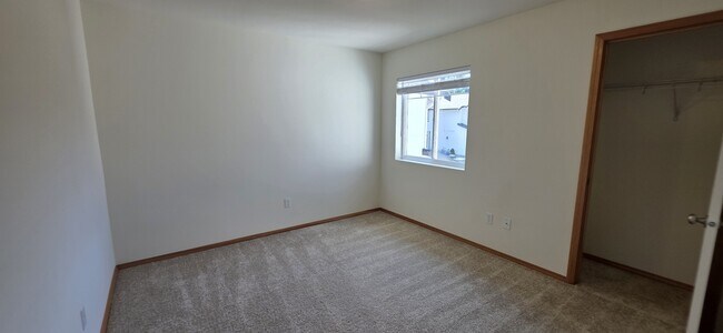 Building Photo - 2302 116th St SW