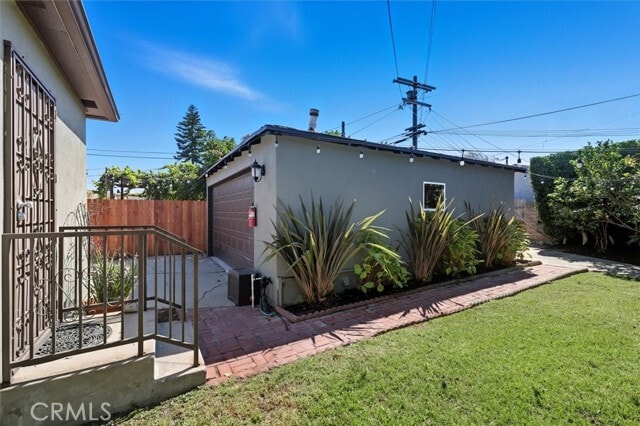 Building Photo - 5030 W 130th St