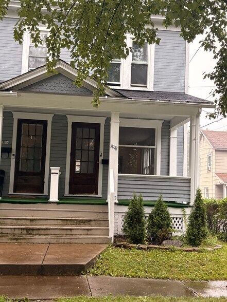 Building Photo - 1018 Bucknell Ave