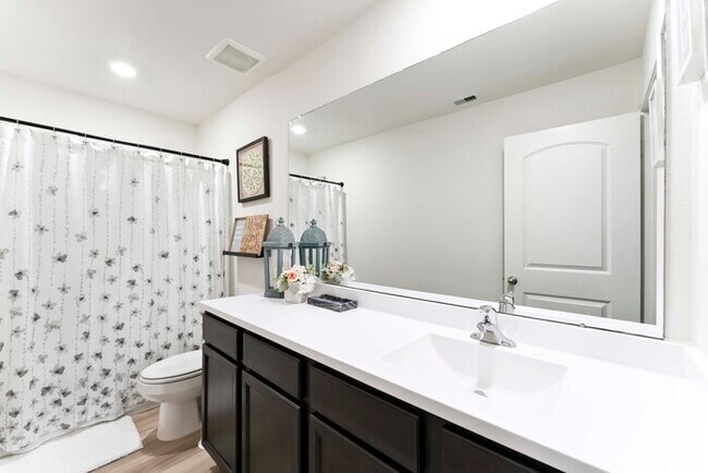 Building Photo - Charming 3 beds 2 baths in Katy!