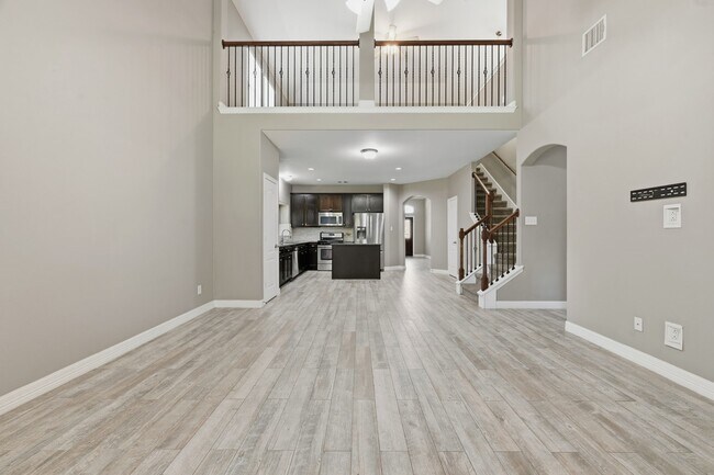 Building Photo - 1715 Round Oak Ln