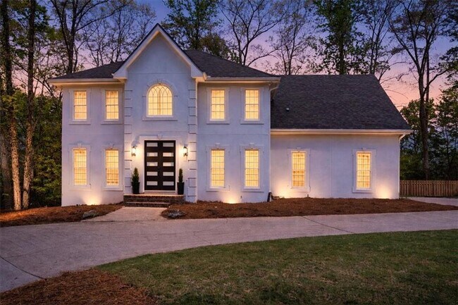 Building Photo - 11215 Highfield Chase Dr