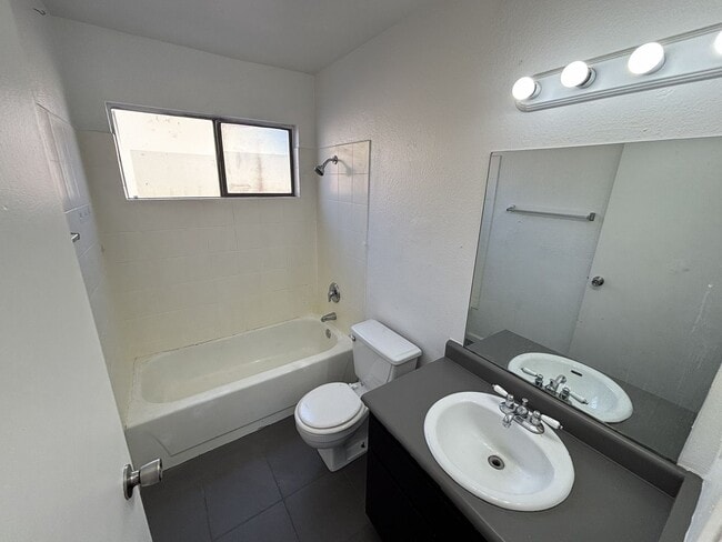 Building Photo - 6940 Hopkins Dr