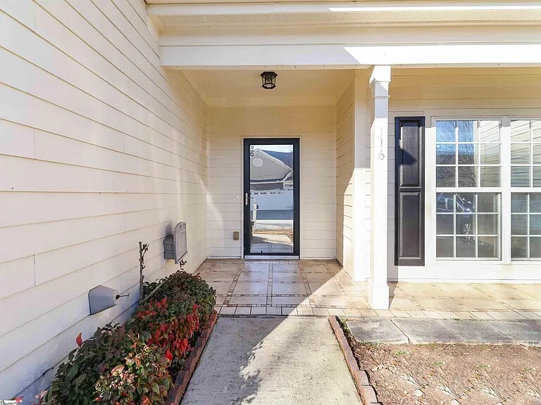 Main Entry Doorway & Front Porch - 116 Ashgrove Ln