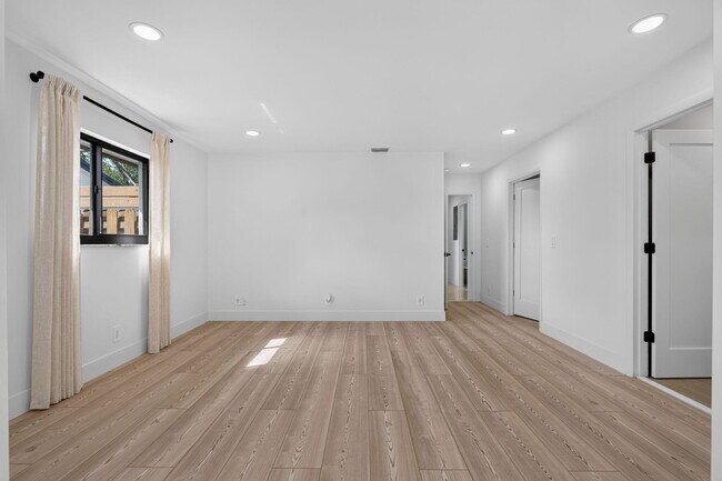 Building Photo - 1803 Juno Isles Blvd