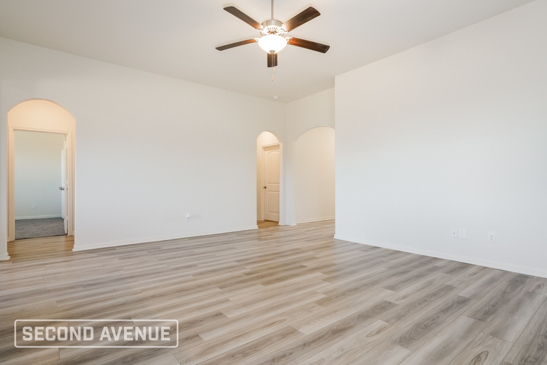 Building Photo - 428 Condie Russell Ave