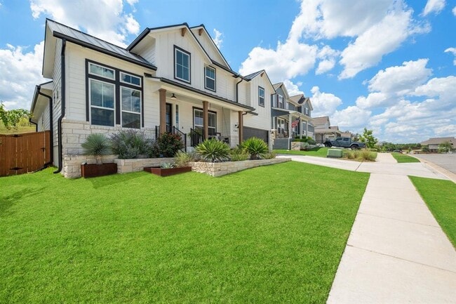 Building Photo - 1387 Hazy Hills Loop