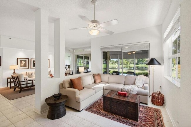 Building Photo - 2512 Coco Plum Blvd