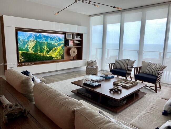 Building Photo - 350 Ocean Dr