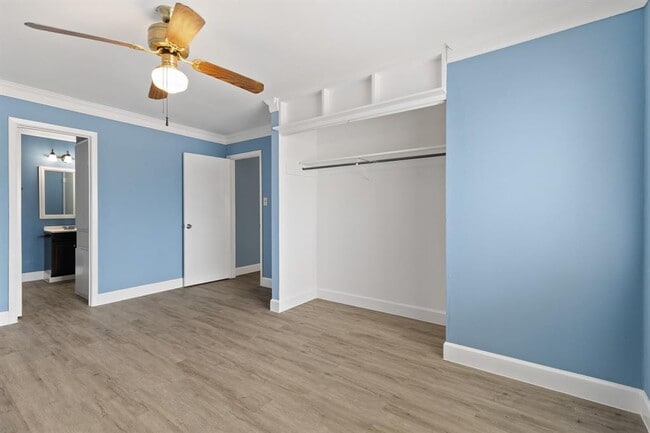 Building Photo - 6502 Spg Br Dr
