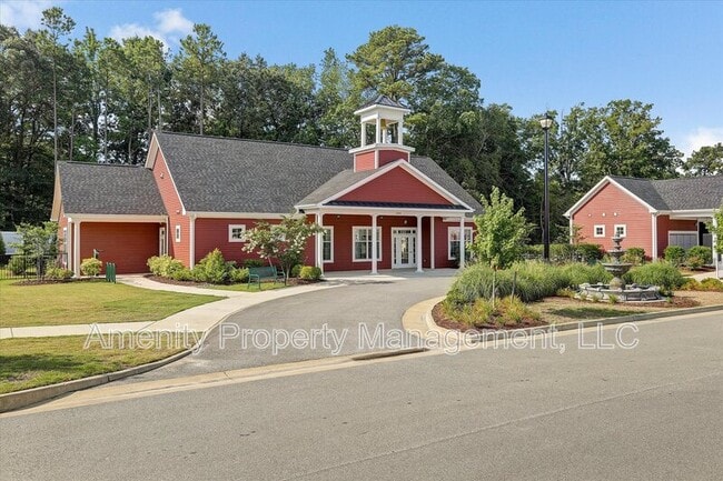 Building Photo - 2102 Promenade Ln