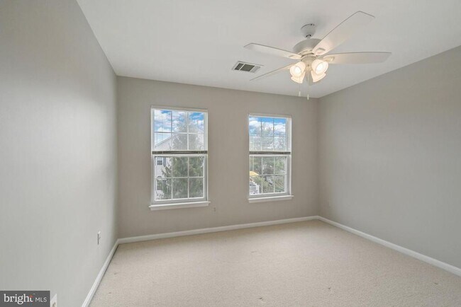 Building Photo - 20681 Waterfall Branch Terrace