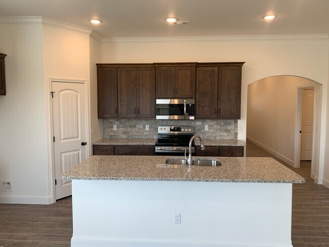 Building Photo - 2131 Tallgrass Ter
