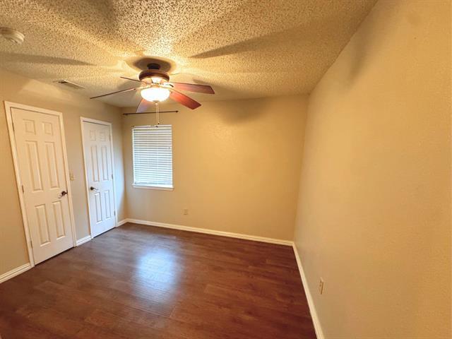 Building Photo - 200 Cedar Ln