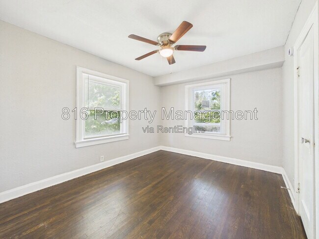 Building Photo - 5127 Olive St