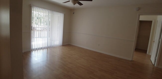 Building Photo - Beautiful 2/2 condo for rent next to Waterford Lakes Town Center and UCF