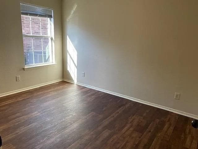 Building Photo - 516 Tenison Ln