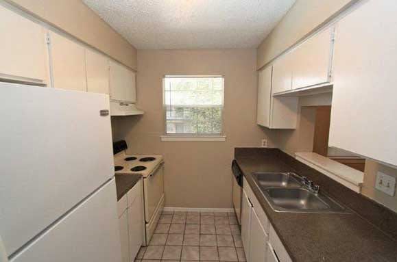 Building Photo - 8605 Shoal Creek Blvd