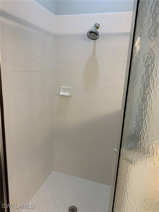 Building Photo - 2286 Granby Dr