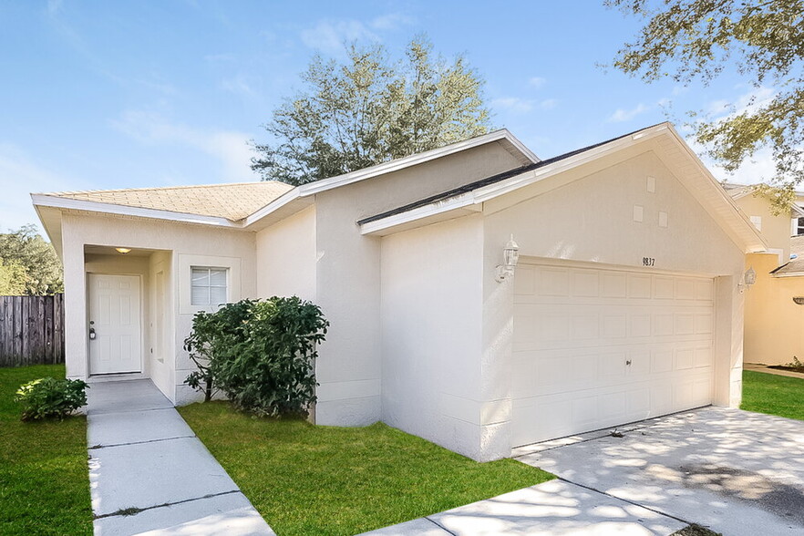 Primary Photo - 9837 Morris Glen Way