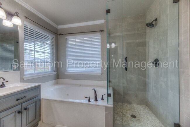 Building Photo - For Lease | Broken Arrow - Union Schools | Available Now!