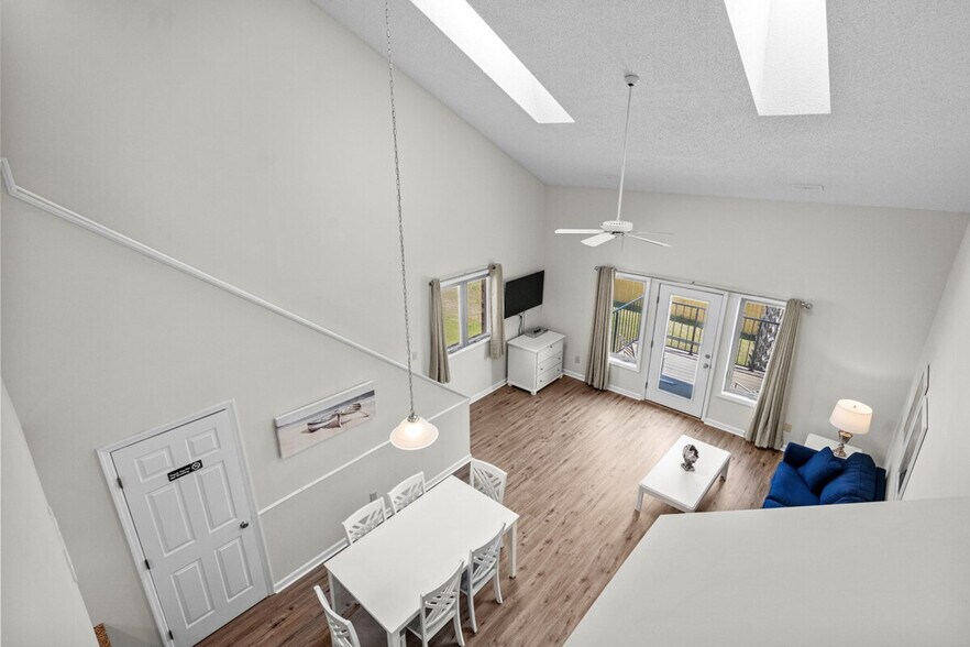 Building Photo - 216 Double Eagle Dr