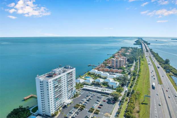 Building Photo - 7200 Sunshine Skyway Ln S
