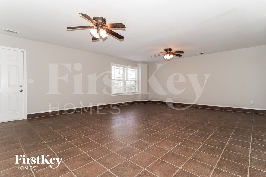 Building Photo - 3659 Devon Park Ln NW