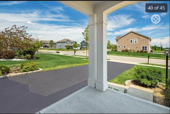 Building Photo - 5268 Louden Dr