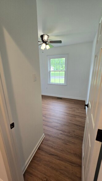 Building Photo - 4203 Jefferson Pike