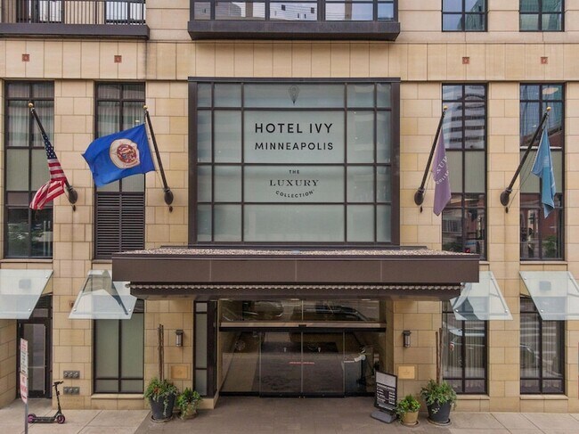 Building Photo - 201 S 11th St