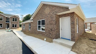 Building Photo - Coming Soon: 1BR, 1BA duplex (Do not apply...