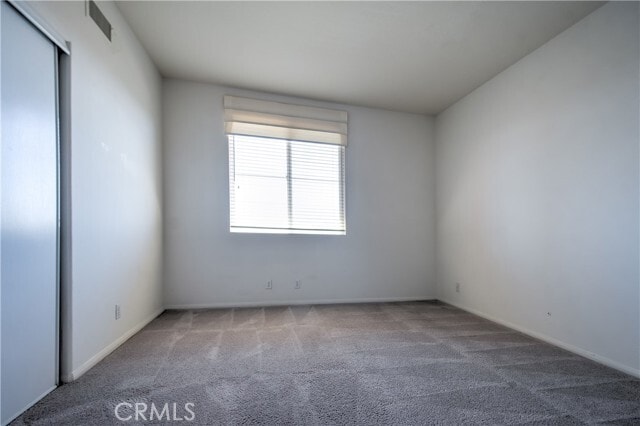 Building Photo - 15 Riva Dr