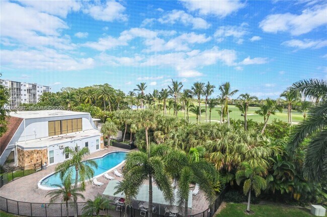 Building Photo - 1425 Atlantic Shores Blvd