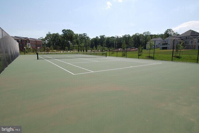 Building Photo - 6634 Bartrams Forest Ln