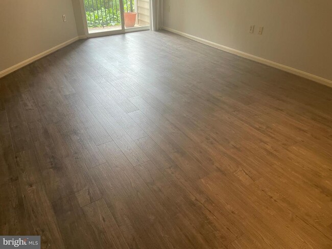 Building Photo - 2665 Prosperity Ave