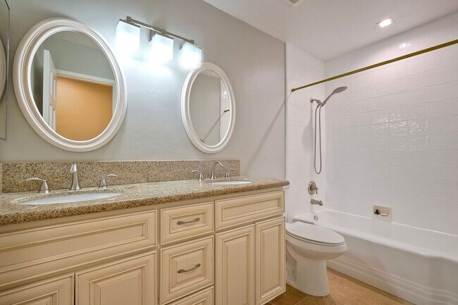 Building Photo - Spacious Rolando Home with Entertainer’s Backyard & Tons of Space!